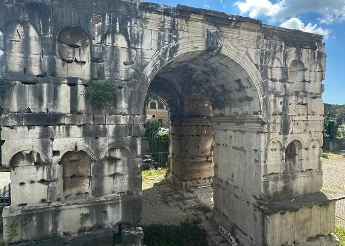 Treasurerome Forum Terrace * Rome